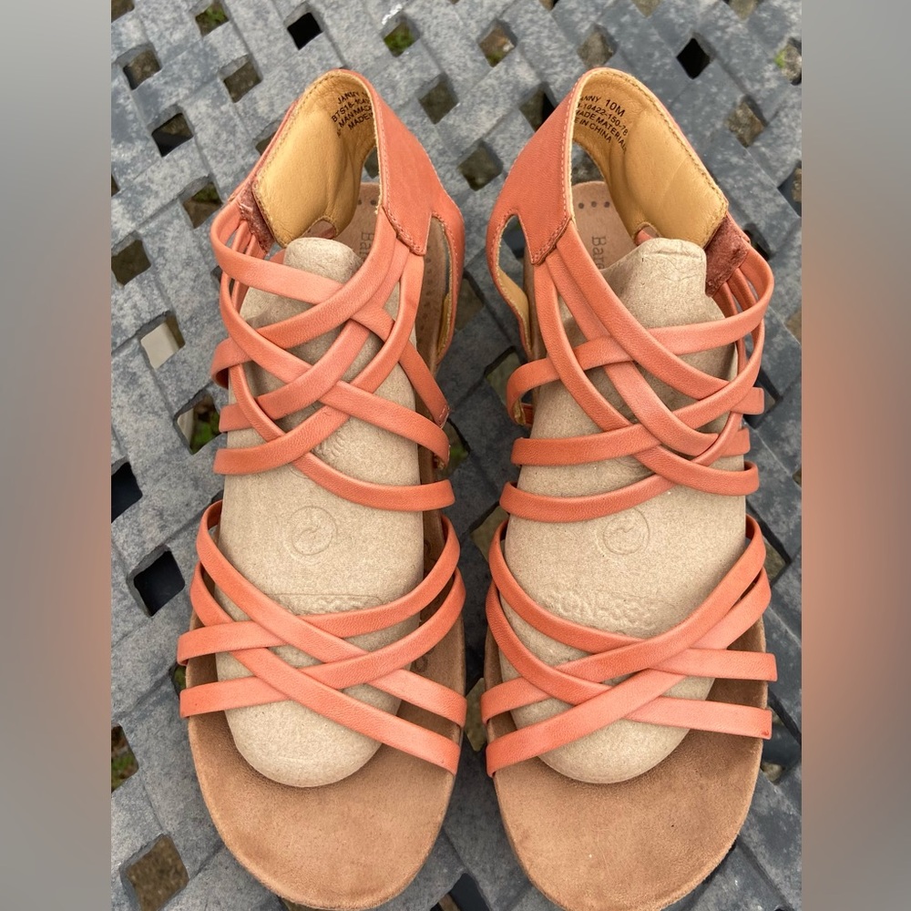 ☀️Bare Traps 😁MAKE OFFER😁 Janny “gladiator” leather sandals - peach, size 10 - Picture 5 of 7